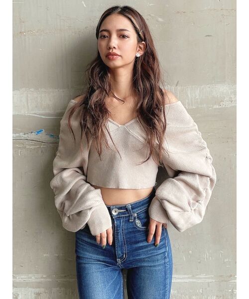 GYDA（ジェイダ）の「アームギャザーオフショル ニット トップス（ニット/セーター・レディース・アイボリー/ブラック/マスタード・FREE）」の20枚目の写真