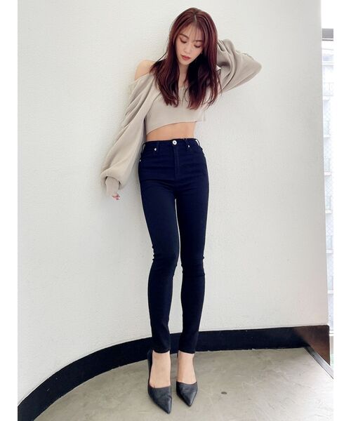 GYDA（ジェイダ）の「アームギャザーオフショル ニット トップス（ニット/セーター・レディース・アイボリー/ブラック/マスタード・FREE）」の10枚目の写真