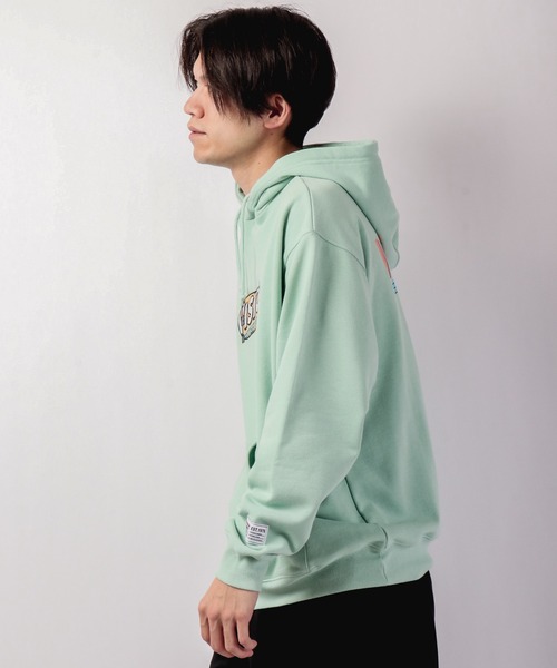 VISION STREET WEAR（ヴィジョンストリートウェア）の「VISION STREET WEAR 裏毛刺繍スウェットパーカー（パーカー・メンズ・グリーン/チャコールグレー/オフホワイト/ラベンダー・M/L/LL）」の12枚目の写真