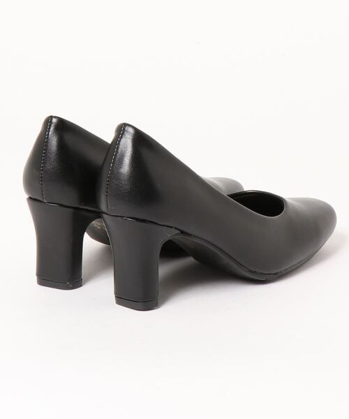 TSURUYA（ツルヤ）の「《RomeoValentino》3300 パンプス（パンプス・レディース・ブラック・25.0cm/24.0cm/21.5cm/22.5cm/24.5cm/23.0cm/23.5cm/22.0cm/26.0cm/25.5cm/21.0cm）」の2枚目の写真