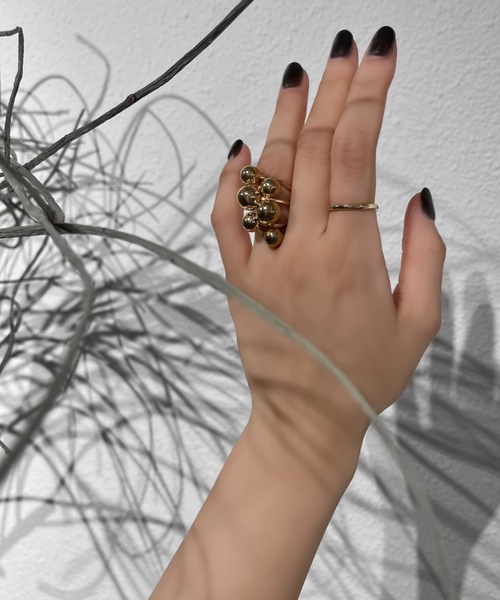 Solace(ソレイス)の「ボールリング(リング・レディース・シルバー/ゴールド・FREE)」の1枚目の写真