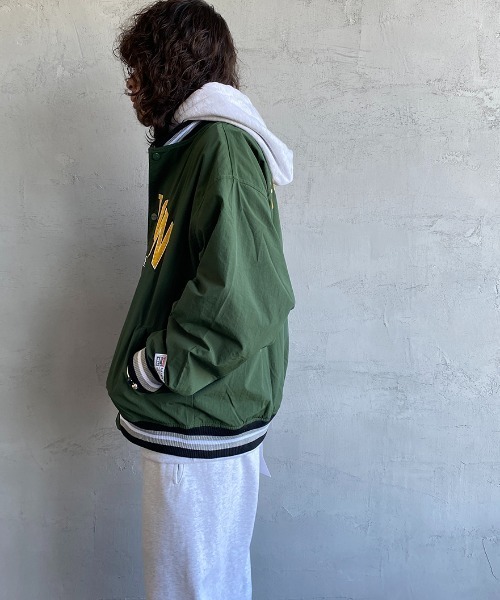VISION STREET WEAR（ヴィジョンストリートウェア）の「【WEB限定】[VISION STREET WEAR/ビジョンストリートウェアー] ビッグシルエット ナイロンワッペンスタジャン（スタジャン・レディース・ブラック/グリーン・M/L）」の13枚目の写真