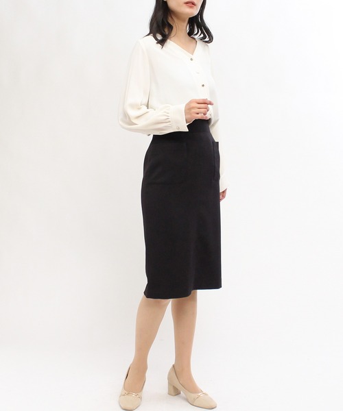 TRUDEA（トルディア）の「ポケ付きバックスリットタイトスカート（スカート・レディース・グレー/グレイッシュベージュ/ブラック・MEDIUM/LARGE/SMALL/X-SMALL）」の15枚目の写真