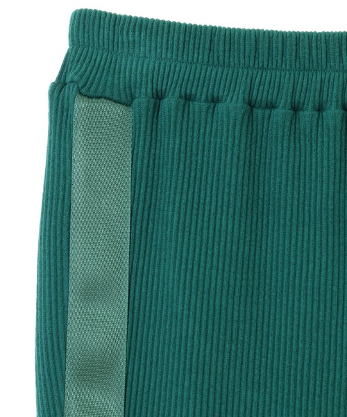 Candy Stripper（キャンディストリッパー）の「SIDE SLIT RIB FIT パンツ（その他パンツ・レディース・ブラック/グリーン/パープル・2）」の20枚目の写真