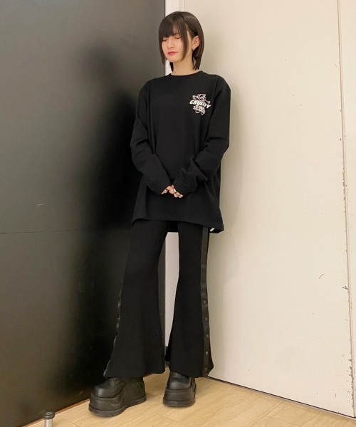 Candy Stripper（キャンディストリッパー）の「SIDE SLIT RIB FIT パンツ（その他パンツ・レディース・ブラック/グリーン/パープル・2）」の5枚目の写真