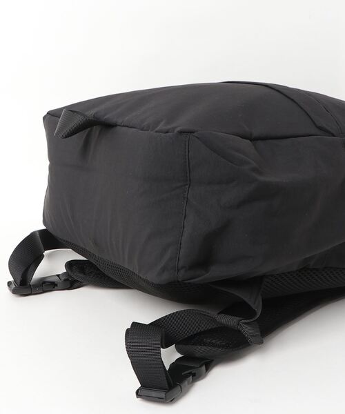 KRIFF MAYER（クリフメイヤー）の「KRIFF MAYER はっ水加工 リュックサック バックパック  男女兼用（バックパック/リュック・メンズ・ベージュ/カーキ/ブラック・FREE）」の9枚目の写真