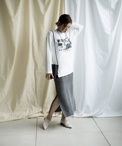 mona Belinda(モナベリンダ)の「裾スリットフリンジスカート(スカート・レディース・ホワイト/チャコールグレー・FREE)」の21枚目の写真