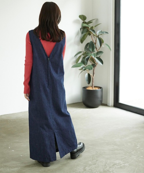 titivate(ティティベイト)の「Vネックデニムワンピース(ワンピース・レディース・ホワイト系その他/ブラック/ネイビー・S/M/L)」の15枚目の写真