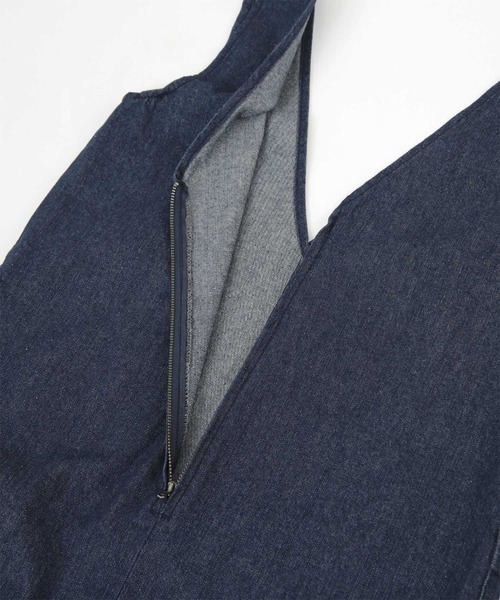 titivate(ティティベイト)の「Vネックデニムワンピース(ワンピース・レディース・ホワイト系その他/ブラック/ネイビー・S/M/L)」の8枚目の写真