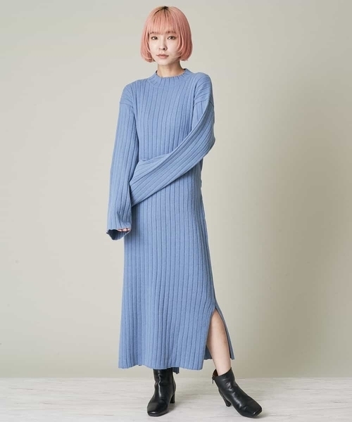A de a.v.v（アードアー・ヴェ・ヴェ）の「ベルト付きスタンドネックリブニットワンピース（ワンピース・レディース・ブラック/ブルー/アイボリー・39）」の3枚目の写真