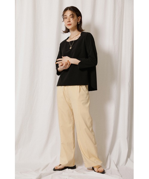 crie conforto(クリーコンフォルト)の「2重織ストレッチブラウス(Tシャツ/カットソー・レディース・ブラック/グレイッシュベージュ・MEDIUM/SMALL)」の7枚目の写真