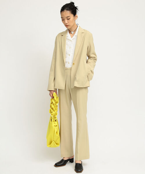 Ray BEAMS（レイビームス）の「Ray BEAMS / フロント キリカエ 1ボタン ジャケット（テーラードジャケット・レディース・ダークブラウン/クリーム・1/0）」の16枚目の写真