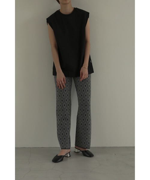 LA PEAU DE GEM（ラポドゥジェム）の「【LA PEAU DE GEM】ダイヤモンドガラニットパンツ（その他パンツ・レディース・ブラウン/ネイビー・FREE）」の14枚目の写真