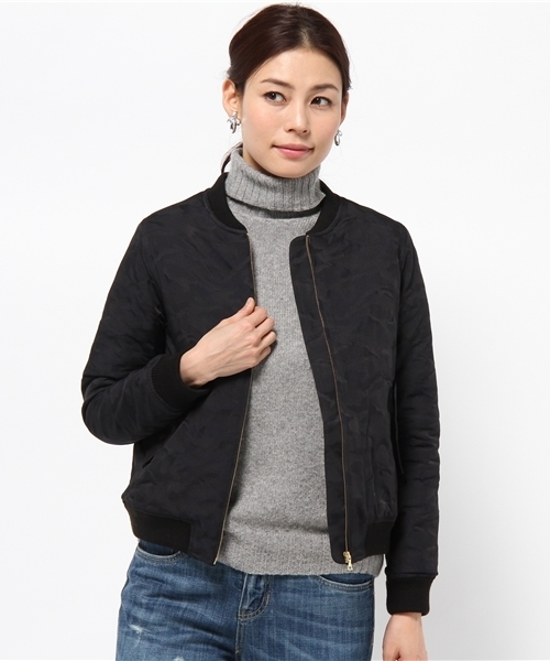 LOUNGEDRESS(ラウンジドレス)の「カモフラジャガードブルゾン(ブルゾン・レディース・カーキ/ネイビー・フリ-)」の2枚目の写真