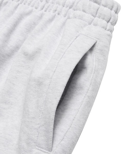 MAHAGRID（マハグリッド）の「【mahagrid】VARSITY SWEAT PANT / マハグリッド バーシティー ロゴ スウェットパンツ / セットアップ対応（スウェットパンツ・メンズ・ライトグレー/ブラック/グレー・SMALL/MEDIUM/LARGE）」の5枚目の写真