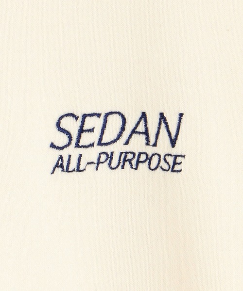SEDAN ALL-PURPOSE（セダンオールパーパス）の「SEDAN ALL-PURPOSE | ロゴ刺繍 クルーネックスウェット MEN（スウェット・メンズ・オフホワイト/ネイビー/グレー・X-LARGE/LARGE）」の16枚目の写真