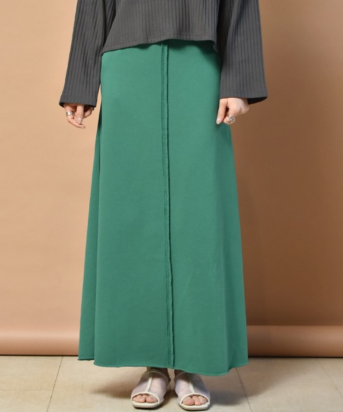 RETRO GIRL(レトロガール)の「裏毛フレアスカート(スカート・レディース・オフホワイト/グリーン/ダークグレー・FREE)」の3枚目の写真