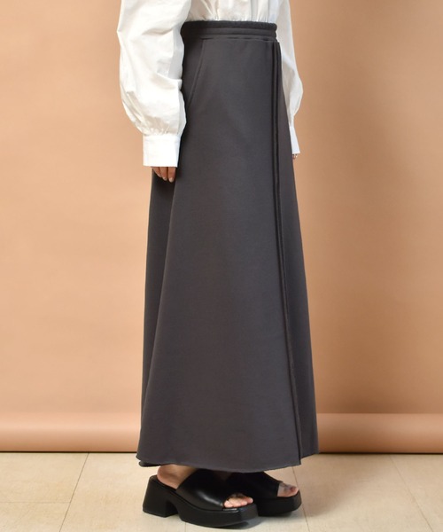 RETRO GIRL(レトロガール)の「裏毛フレアスカート(スカート・レディース・オフホワイト/グリーン/ダークグレー・FREE)」の7枚目の写真