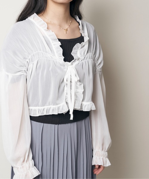 Clice de Paris（クリシェドゥパリス）の「K/フリルカーデ（カーディガン/ボレロ・レディース・オフホワイト/アイボリー・ONESIZE）」の2枚目の写真