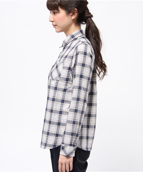 earth music&ecology（アースミュージックアンドエコロジー）の「【シャキシャキシャツ】カジュアルチェック（シャツ/ブラウス・レディース・ピンク/ネイビー・MEDIUM/SMALL）」の4枚目の写真