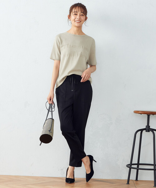COMME CA ISM(コムサイズム)の「ロゴ ニットTシャツ(ニット/セーター・レディース・ダークブラウン/ベージュ/オリーブ/オレンジ・MEDIUM/LARGE)」の8枚目の写真