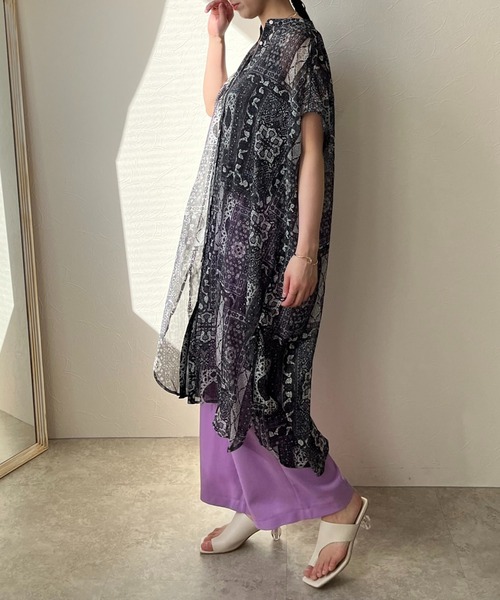 LHELBIE（レルビエ）の「パネルパターンプリントオーバーシャツワンピース（ワンピース・レディース・ブラック/オレンジ/ブルー・M）」の5枚目の写真