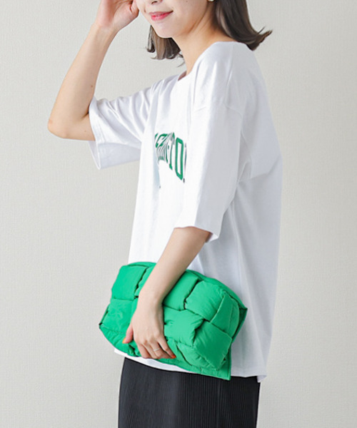 SUGAR BISKET（シュガービスケット）の「ビックシルエットロゴTシャツ（Tシャツ/カットソー・レディース・ホワイト/チャコールグレー/ブラック・フリー）」の4枚目の写真