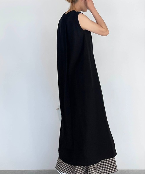 PICCIN（ピッチン）の「前後2WAYワンピース（ワンピース・レディース・ブラック/ベージュ/レンガ・M/L）」の4枚目の写真