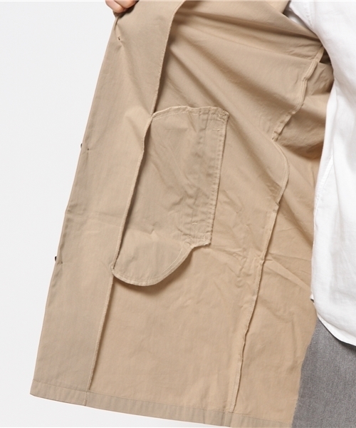 Lui's（ルイス）の「Lui's(ルイス) ポプリンシャツコート（ステンカラーコート・メンズ・ブラック/ベージュ・MEDIUM/SMALL）」の10枚目の写真