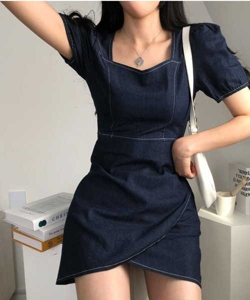 by muni:r（バイ ムニール）の「ステッチデニムパフワンピース（ワンピース・レディース・ブラック/ブルー・FREE）」の3枚目の写真