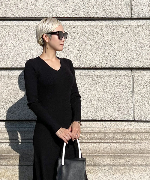 JENNE(ジェンヌ)の「リブニットフレアワンピース(ワンピース・レディース・ブラック/グリーン/ピンク・SMALL/MEDIUM/LARGE)」の11枚目の写真