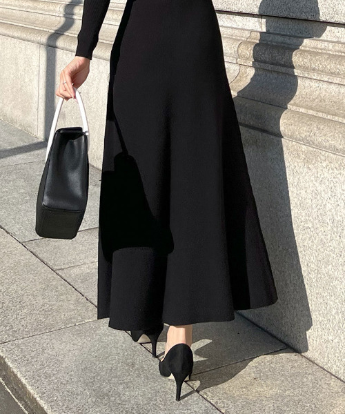 JENNE(ジェンヌ)の「リブニットフレアワンピース(ワンピース・レディース・ブラック/グリーン/ピンク・SMALL/MEDIUM/LARGE)」の13枚目の写真