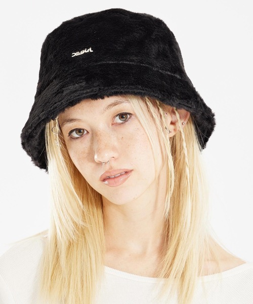 X-girl（エックスガール）の「ECO FUR BUCKET HAT（ハット・レディース・ホワイト/ライトブルー/ブラック・ONE SIZE）」の2枚目の写真
