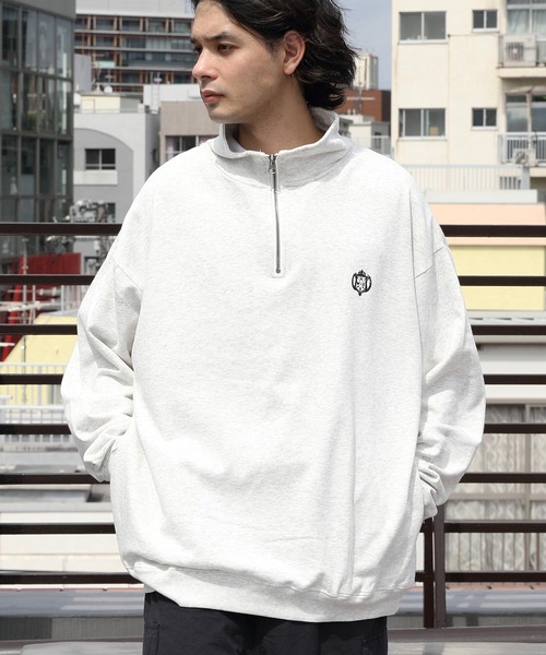 ８(eight)（エイト）の「ハーフジップスウェット（スウェット・メンズ・アッシュグレー/チャコール/ネイビー/マスタード・MEDIUM/LARGE）」の5枚目の写真