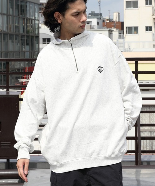 ８(eight)（エイト）の「ハーフジップスウェット（スウェット・メンズ・アッシュグレー/チャコール/ネイビー/マスタード・MEDIUM/LARGE）」の6枚目の写真