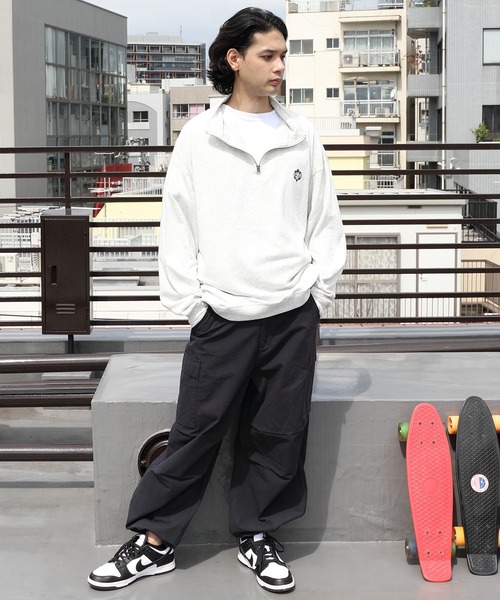 ８(eight)（エイト）の「ハーフジップスウェット（スウェット・メンズ・アッシュグレー/チャコール/ネイビー/マスタード・MEDIUM/LARGE）」の8枚目の写真