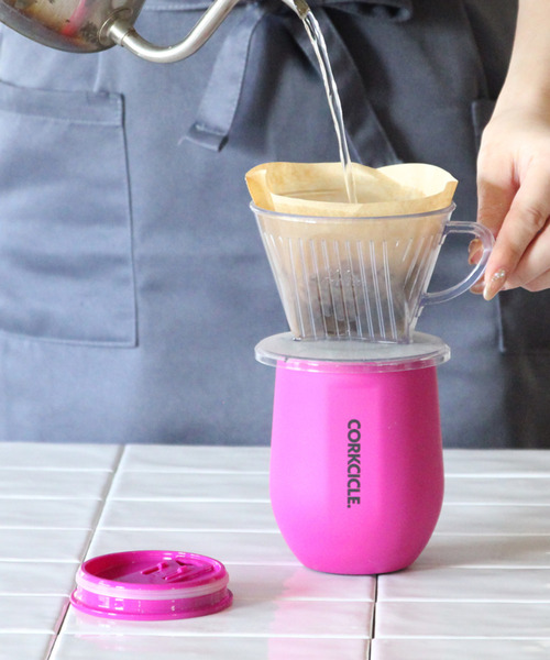 CORKCICLE（コークシクル）の「【在庫限り】12oz/300ml NEON STEMLESS Tumbler ステムレスタンブラー ネオン Coral/Citron/Kokomo/Berry Punch [CORKCICLE/コークシクル]（グラス/マグカップ/タンブラー・レディース・エメラルド/グリーン系その他/コーラル/フューシャピンク・ONE SIZE/ONESIZE）」の13枚目の写真