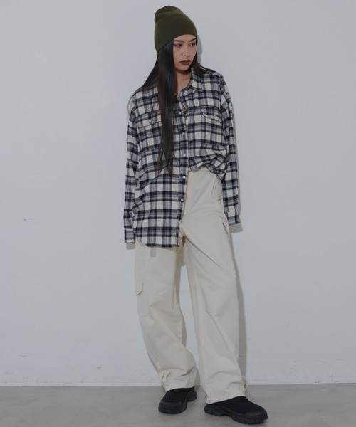 FIG&VIPER（フィグアンドバイパー）の「BIGオーバーチェックシャツ（シャツ/ブラウス・レディース・ブラウン/ブラック・FREE）」の19枚目の写真