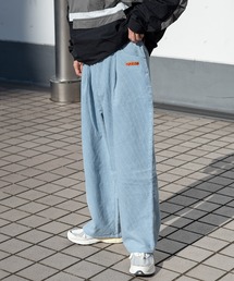 Perushu（ペルーシュ）の「ワイドバルーンコーデュロイパンツ（その他パンツ・レディース）」