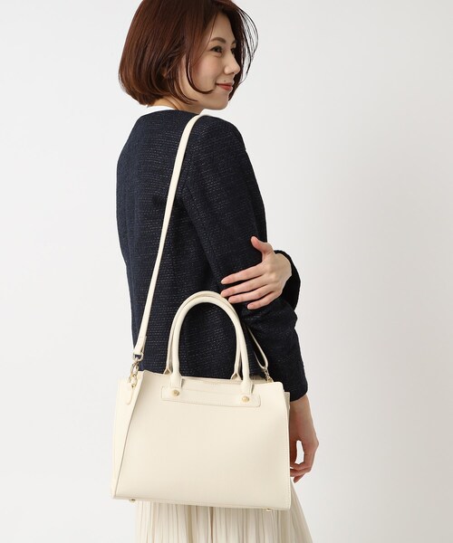 SHOO・LA・RUE（シューラルー）の「◆スクエアトート（トートバッグ・レディース・アイボリー/ブラック/グレー・00）」の14枚目の写真