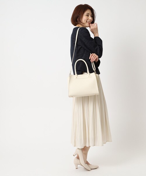 SHOO・LA・RUE（シューラルー）の「◆スクエアトート（トートバッグ・レディース・アイボリー/ブラック/グレー・00）」の16枚目の写真