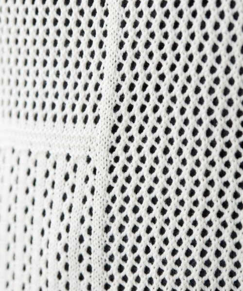 miclat（ミクラ）の「大きいサイズ　ブロッキングメッシュ編みニット　miclat（ニット/セーター・レディース・ライトベージュ/ブラック・L/LL/3L/4L）」の20枚目の写真