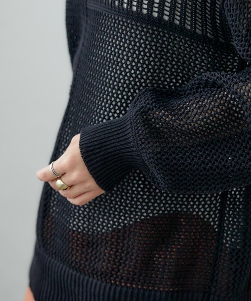 miclat（ミクラ）の「大きいサイズ　ブロッキングメッシュ編みニット　miclat（ニット/セーター・レディース・ライトベージュ/ブラック・L/LL/3L/4L）」の17枚目の写真