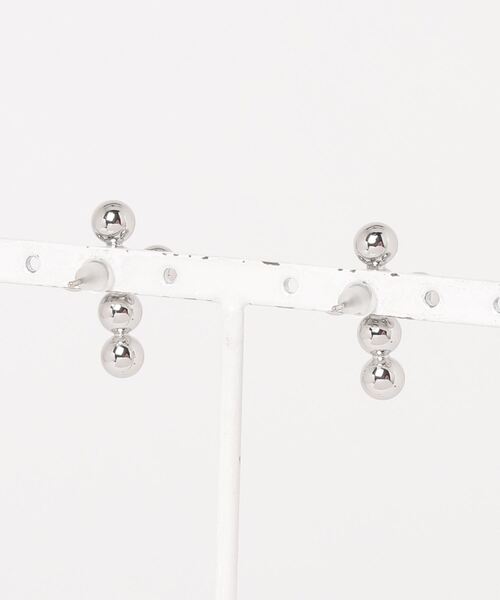 Figments（フィグメンツ）の「ボールクロスピアス（ピアス（両耳用）・レディース・シルバー・FREE）」の4枚目の写真