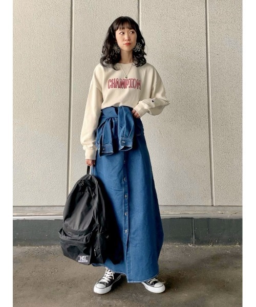 Champion(チャンピオン)の「【Champion】手書き風プリントクルースウェット(スウェット・レディース・グリーン/ダークグレー/ホワイト・L/M)」の16枚目の写真