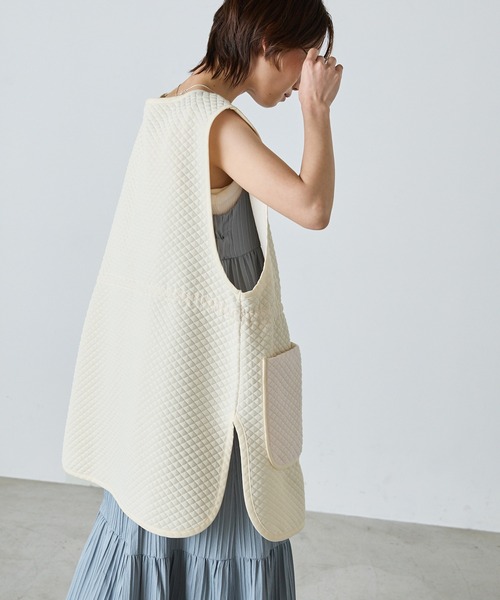 【新品タグ付き】メゾンドドルチェ　キルティングベスト/white 新品未使用タグ付crinkle crinkle crinkle ベスト ホワイト