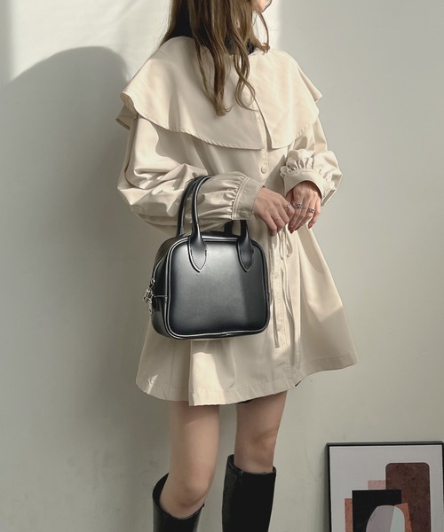 Futier land（フューティアランド）の「ビッグカラーショートトレンチコート（トレンチコート・レディース・アイボリー/ブラック/ベージュ/カーキ・MEDIUM）」の2枚目の写真