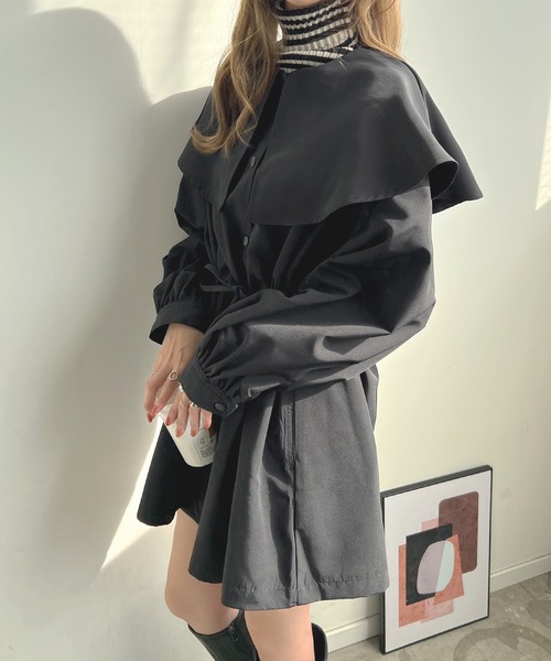 Futier land（フューティアランド）の「ビッグカラーショートトレンチコート（トレンチコート・レディース・アイボリー/ブラック/ベージュ/カーキ・MEDIUM）」の14枚目の写真