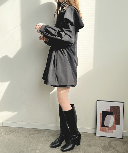 Futier land（フューティアランド）の「ビッグカラーショートトレンチコート（トレンチコート・レディース・アイボリー/ブラック/ベージュ/カーキ・MEDIUM）」の19枚目の写真