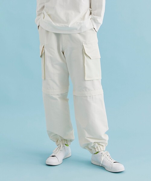 CITY TOKYO（シティトウキョウ）の「SEPARATEワイドカーゴパンツ（カーゴパンツ・メンズ・ホワイト/ブラック・1/2）」の2枚目の写真